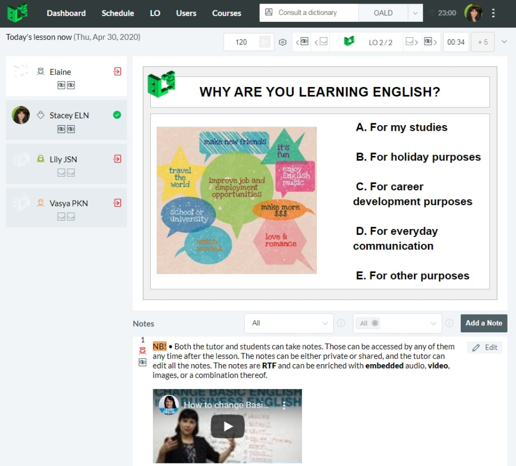 А вот так видит класс во время урока учитель. Многие кнопки и  контролы понятны интуитивно, но не все. 