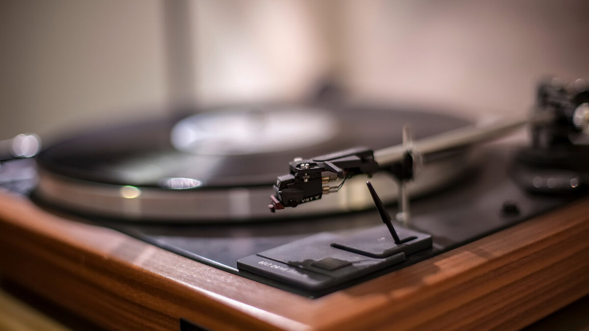 Вспомни эти треки)