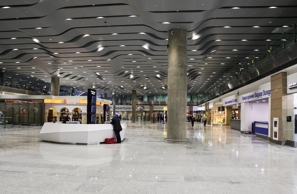 За последние два месяца аэропорты практически опустели