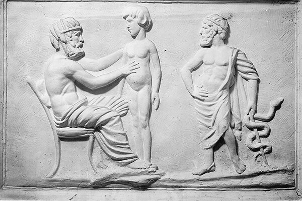 Некоторые методы лечения в древности были действительно удивительными