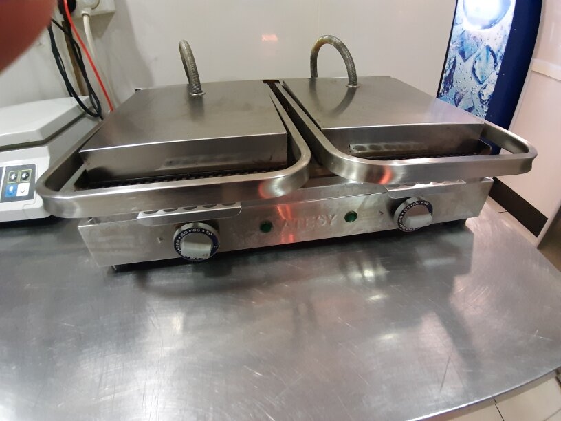 Гриль двойной Atesy