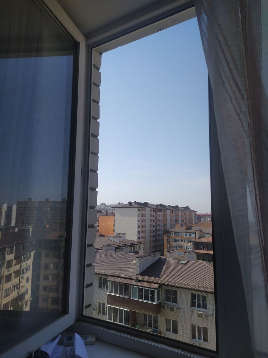 Открытое окно