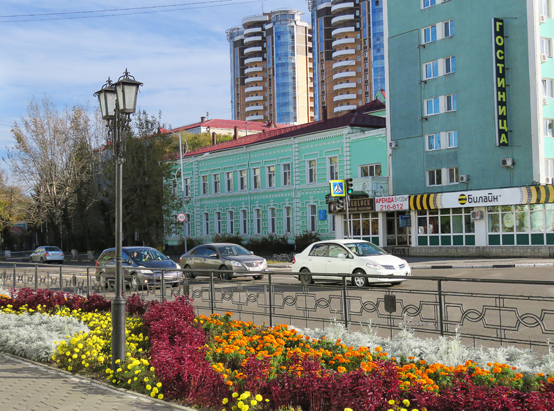 Благовещенск центр города. Благовещенск Центральная улица. Благовещенск улицы в центре города. Театральная Ленина Благовещенск.