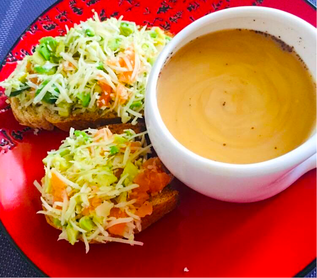 И вы попробуйте начать день с этим завтраком!