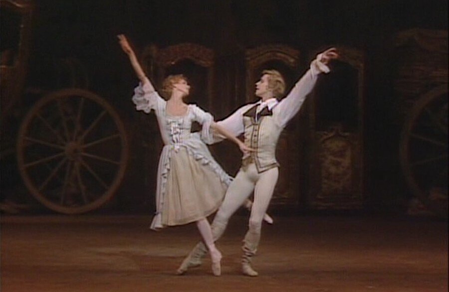 Дженни Пенни и Энтони Доуэлл в спектакле «Манон» 1982г.