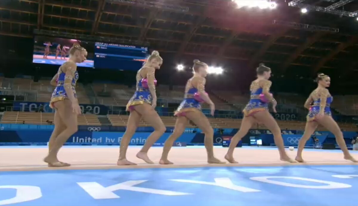 Они гордо, твердым шагом уходили с помоста. Вернемся. Справедливость восторжествует!