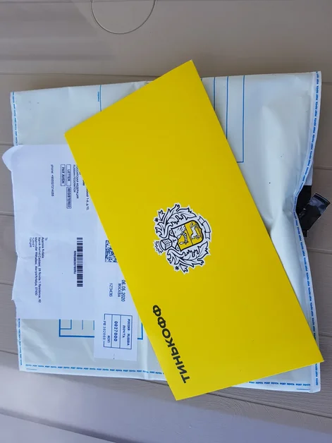 Получить карту Тинькофф можно и прямо здесь, в Турции. Если, конечно, предварительно оформили с ними отношения ещё там, в России