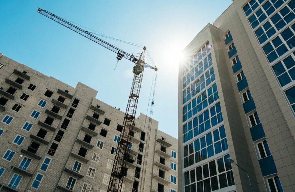 В Тверской области реже регистрируют ипотеку, но чаще ставят МКД на учет