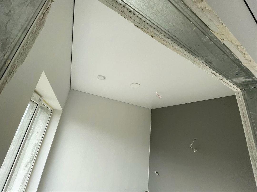 Варианты натяжных потолков (листайте карусель)