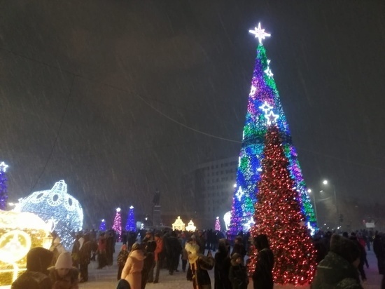     Новогодняя композиция в центре города не изменится