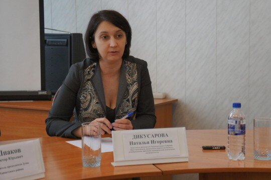 
Дикусарова Наталья, Тайшет, встреча с депутатами Думы Тайшетского района, 8 февраля 2017 года. © Проект "Лица Сибири"