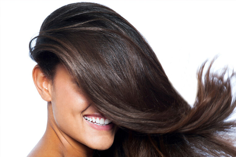 Длинные волосы выглядят роскошно, если им придать форму