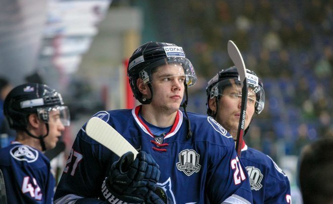 фото: https://realnoevremya.ru/news/98032-forvard-emil-galimov-pokinul-neftehimik