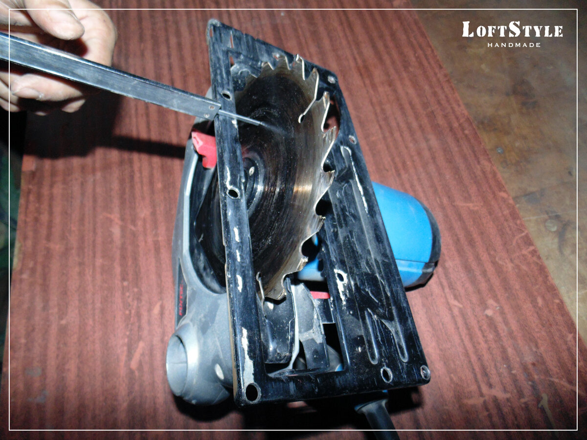 удобнее всего отмерять штангенциркулем