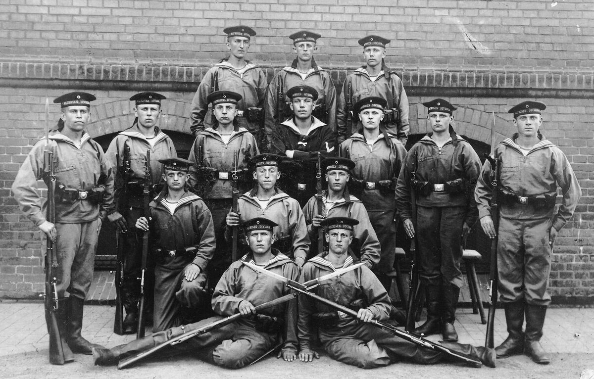 Российские матросы пехотинцы