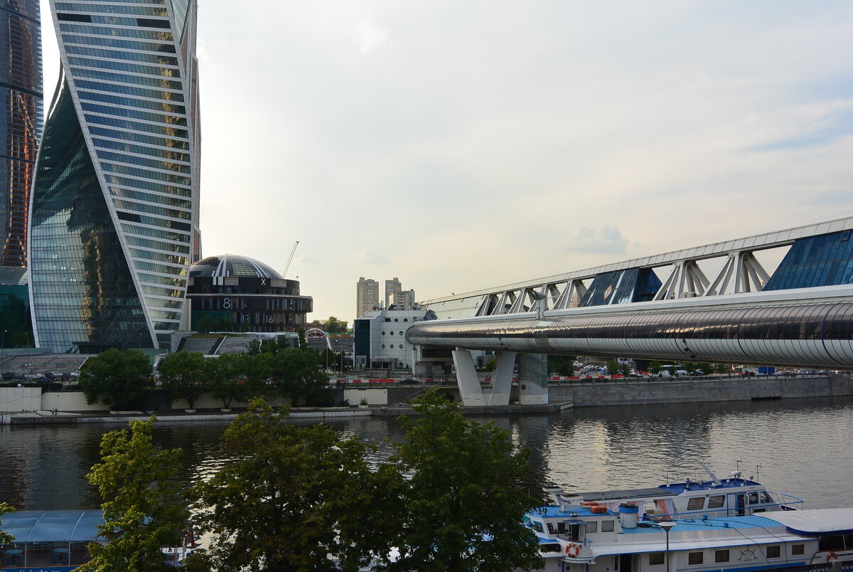 Мост багратиона в москве фото