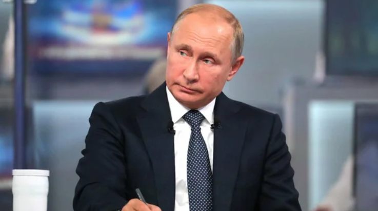 А не снизить ли мне пенсии?