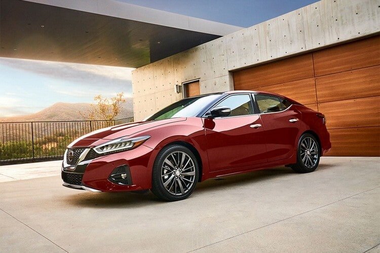 Ниссан Максима 2019 года