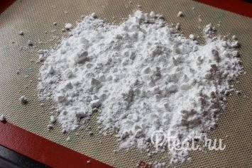 Кондитерский сахар изомальт сегодня активно используется в пищевой промышленности для изготовления карамели, жевательных резинок, драже и пр.-2