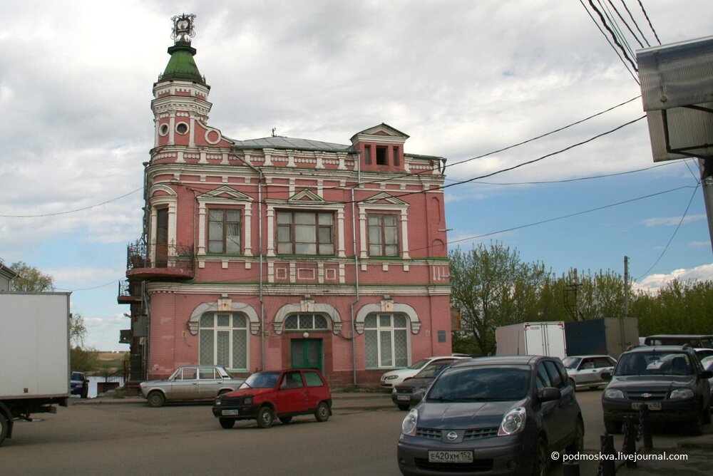 Погода в павлово на оке. Дом купца Гомулина Павлово. Павлово улица Нижегородская дом Алипова. Усадьба Алипова в Павлово. Г.Павлово на Оке ул. Красноармейская 9.