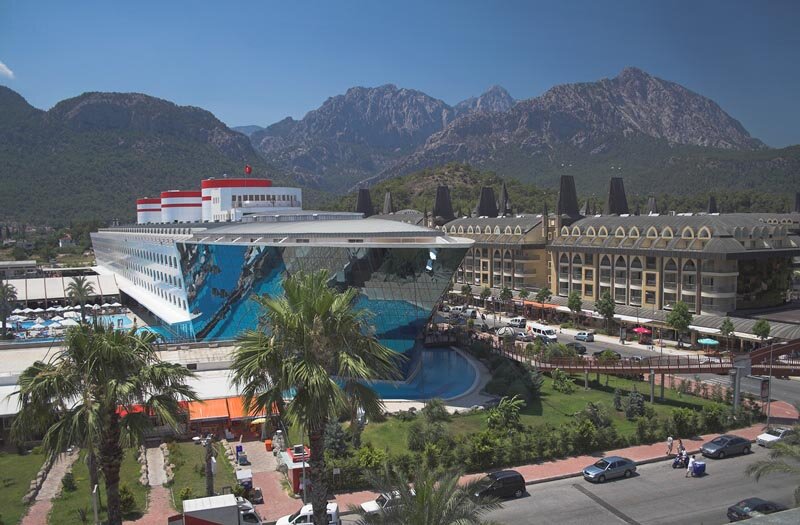 Отели "Queen Elizabeth Elite Suite Hotel & SPA" и Amara Prestige Elite Hotel
