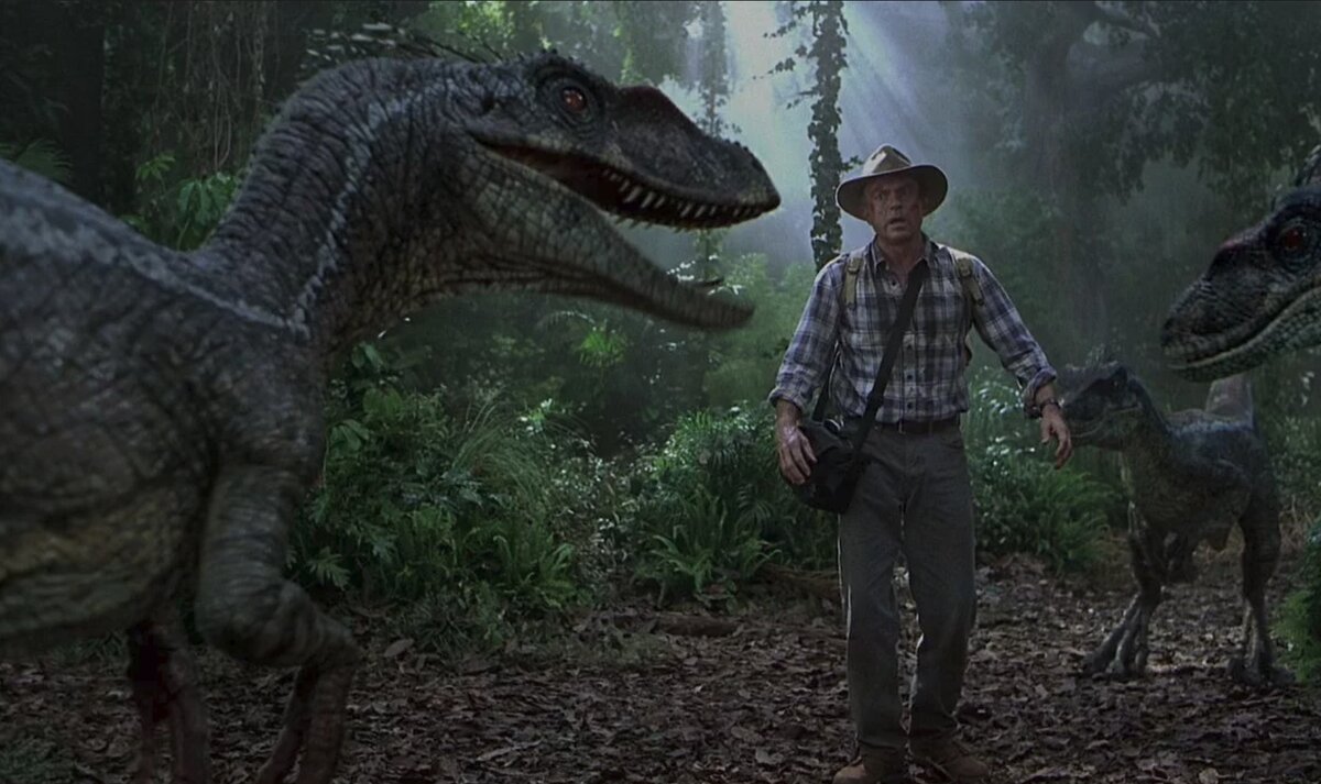 Динозавры в серии фильмов «Парк Юрского Периода» выглядят очень реалистично
