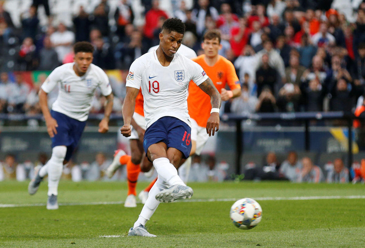 Football england netherlands. Англия и Голландия.