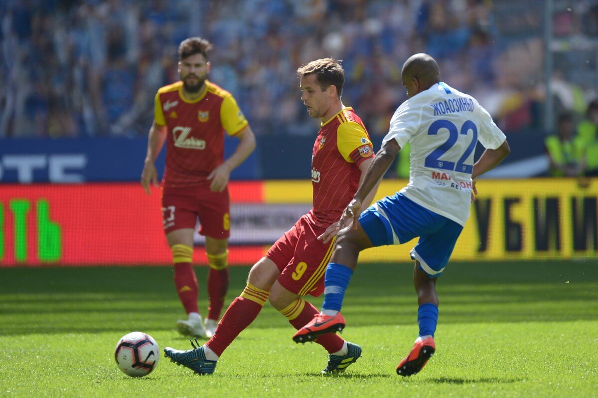 Эти команды заканчивали прошлый сезон, им теперь и начинать новый