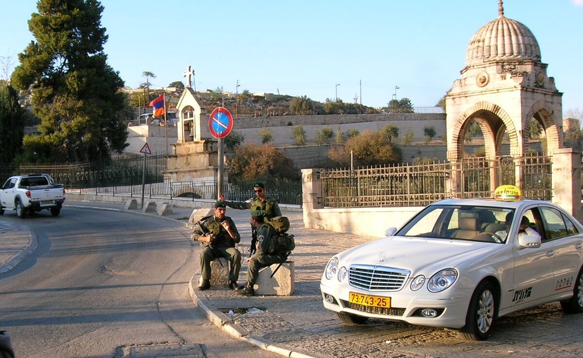 Иерусалим. Армейский патруль. Фото автора.