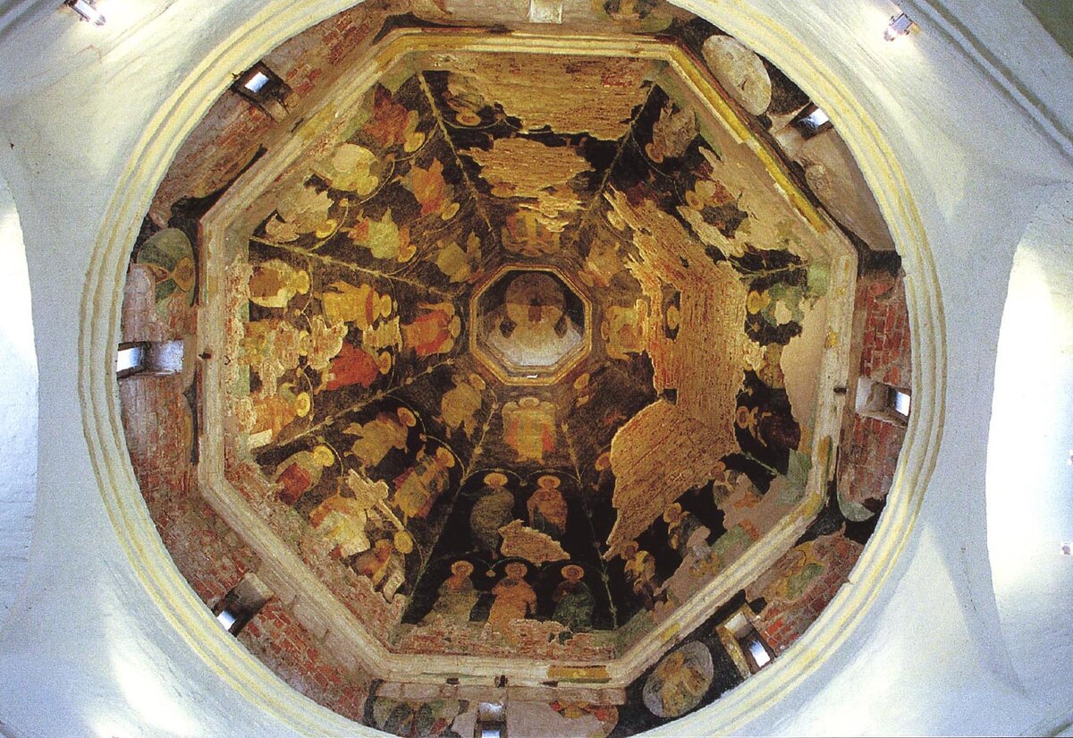 Музей-заповедник "Александровская слобода. Фресковая роспись шатра Покровской церкви.