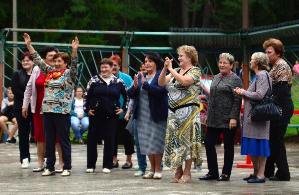 Людиново подслушано новости вконтакте. Подслушано Людиново. Людиново Тудей. Подслушано Людиново Тудей. Вести Людиново.