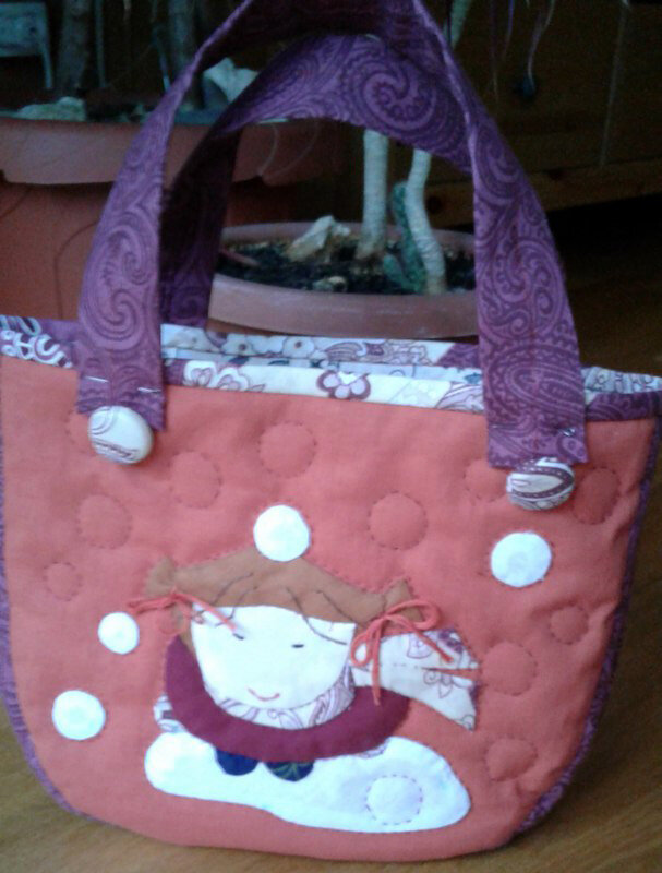 Это была моя первая работа по аппликации. Работа выполнена вручную.