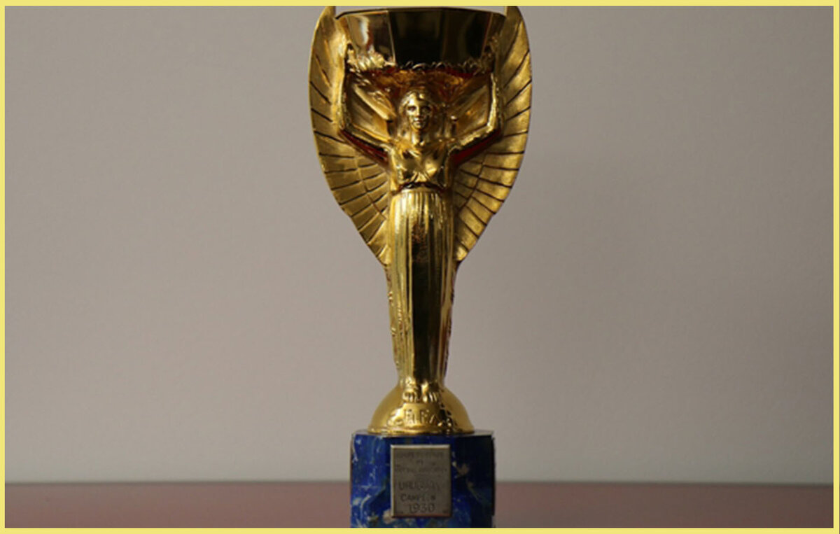 Статуэтку потом все равно похитят. Только уже навсегда.