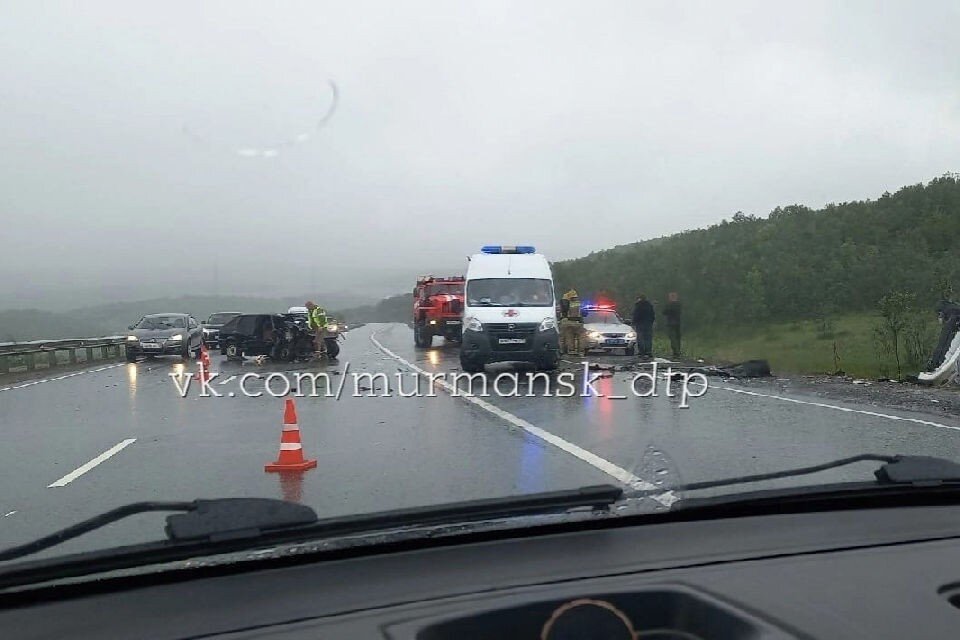     Все обстоятельства случившегося устанавливаются. Фото: vk.com/murmansk_dtp