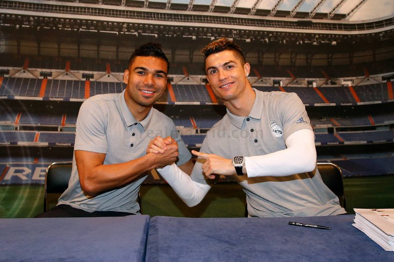 Каземиро и Криш  в Реале