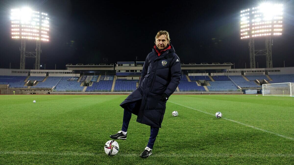    Валерий Карпин© официальный сайт РФС (Mikhail Shapaev)