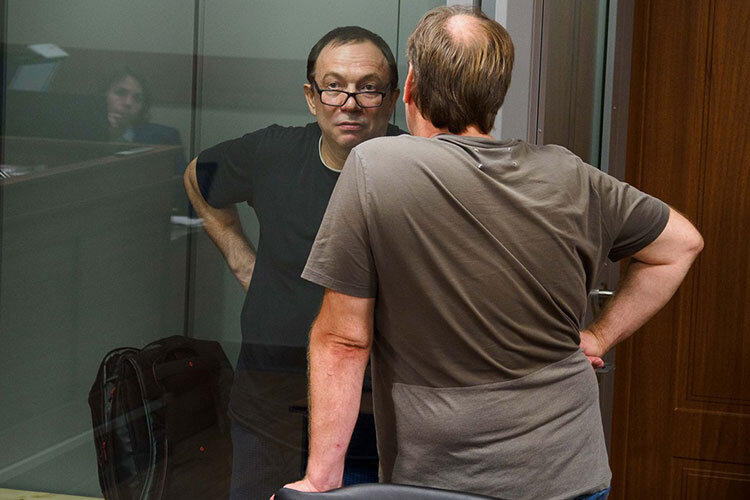    Рифката Вахитова обвиняют в убийстве почти 20-летней давности другого претендента на лидерство в «Грязи» Александра Репина (известного как Петрович) Фото: Андрей Титов