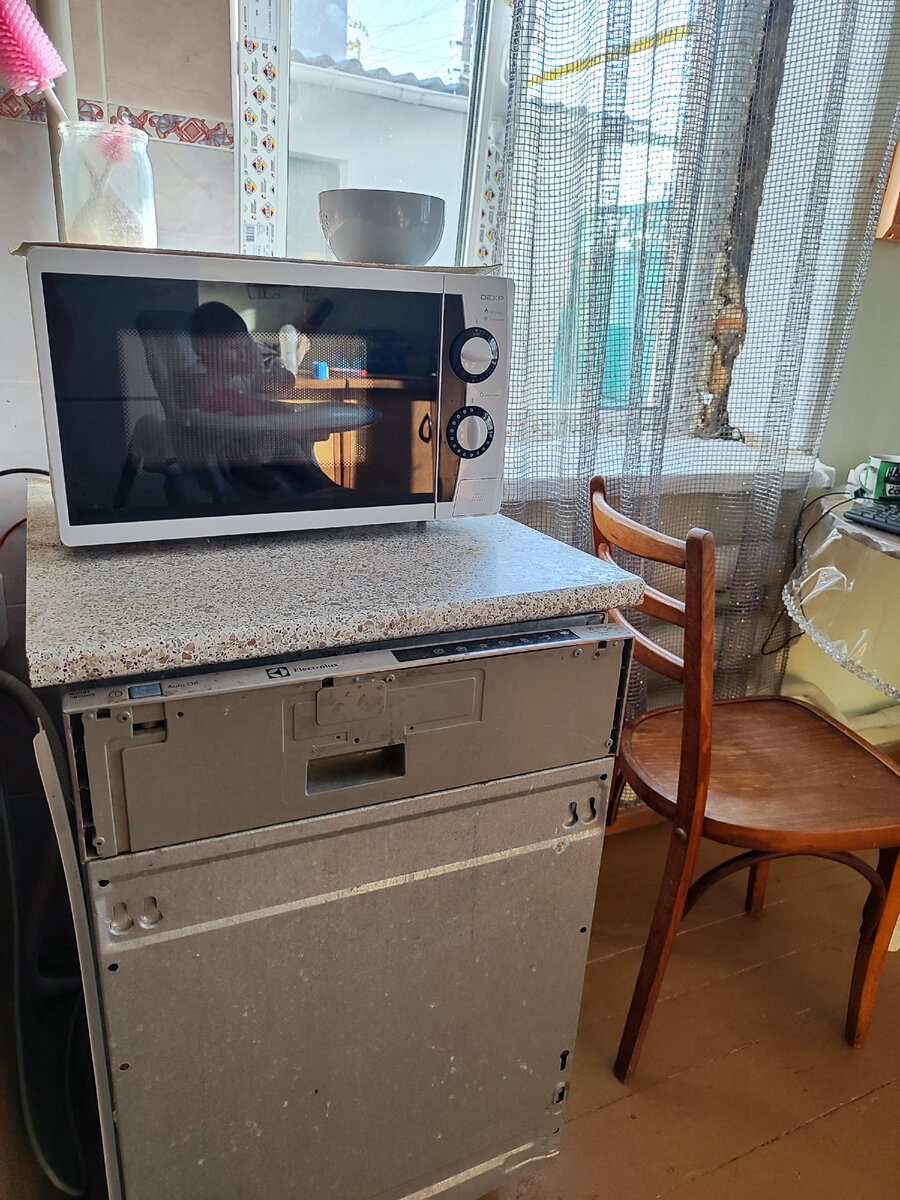 Часто стала ломаться техника в доме, скоро вылетим в трубу | жизнь и ...