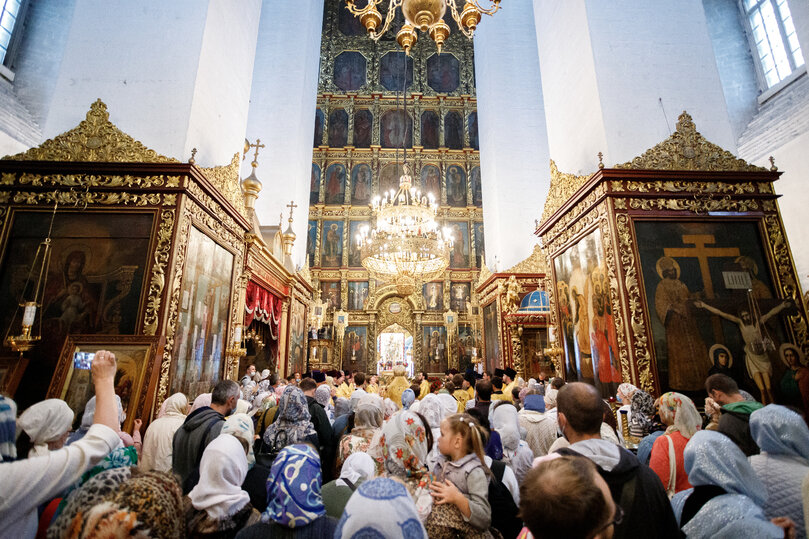     Служба в Троицком соборе в Пскове. Фото: архив ПЛН