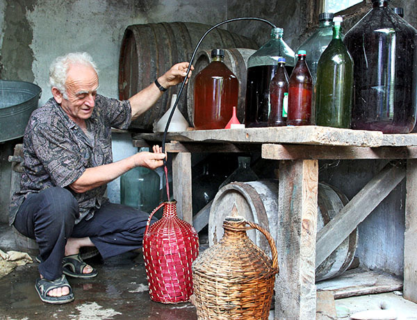 Вино отличный способ повысить давление