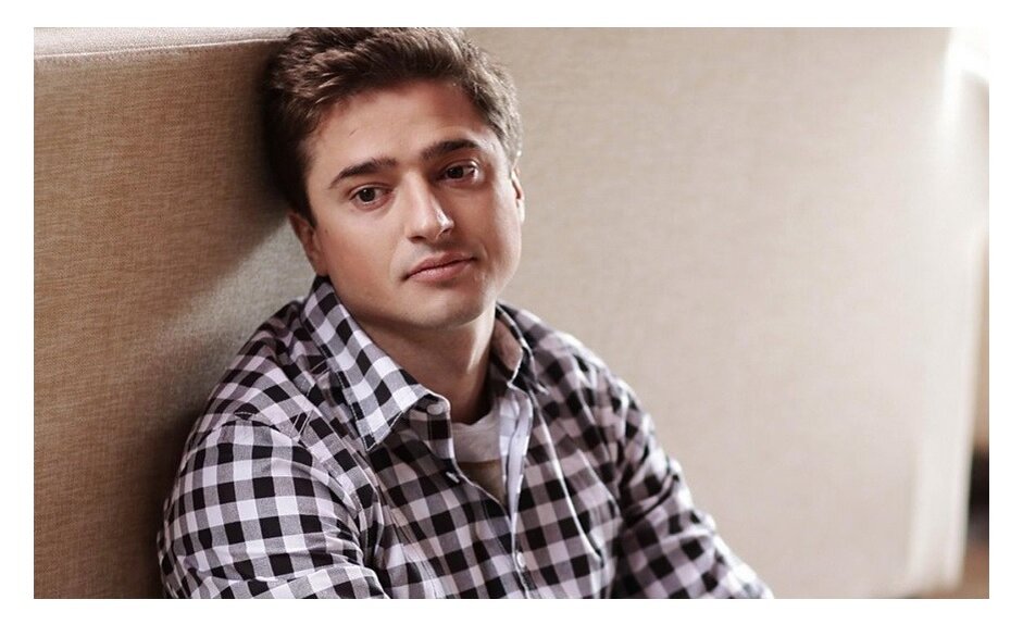 Сколько лет ивану сергеевичу. Иван стебунов 2020. Иван стебунов фото. Иван стебунов. Стебунов иван актер.