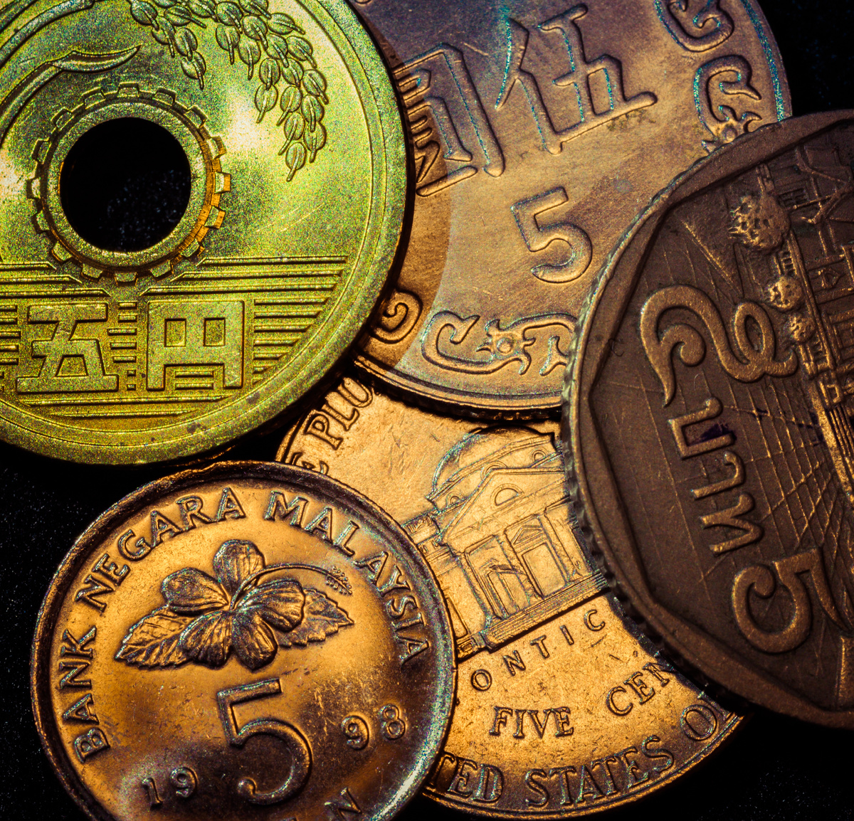 https://get.pxhere.com/photo/macro-money-cash-currency-coin-sony-5-hmm-ilce7m2-272e-tamron90mmf28-macromodays-coins-japanesecoin-5cents-malaysiancoin-americancoin-thaicoin-taiwanesecoin-5myr-5thb-5twd-457365.jpg