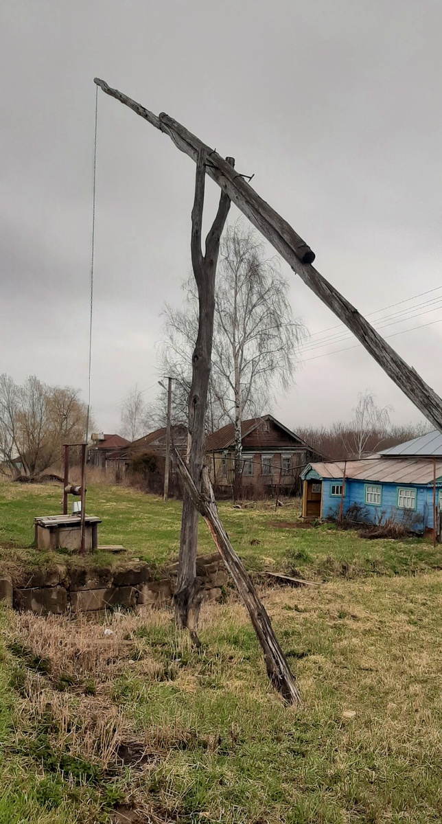 Нога-опора Журавля, сделанная из огромной рогатки (фото автора)