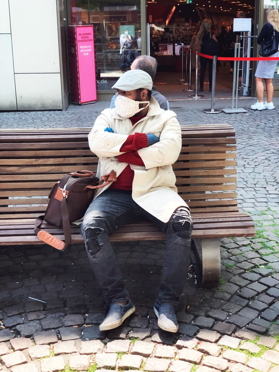 Посещая магазины обязательно носить маску!