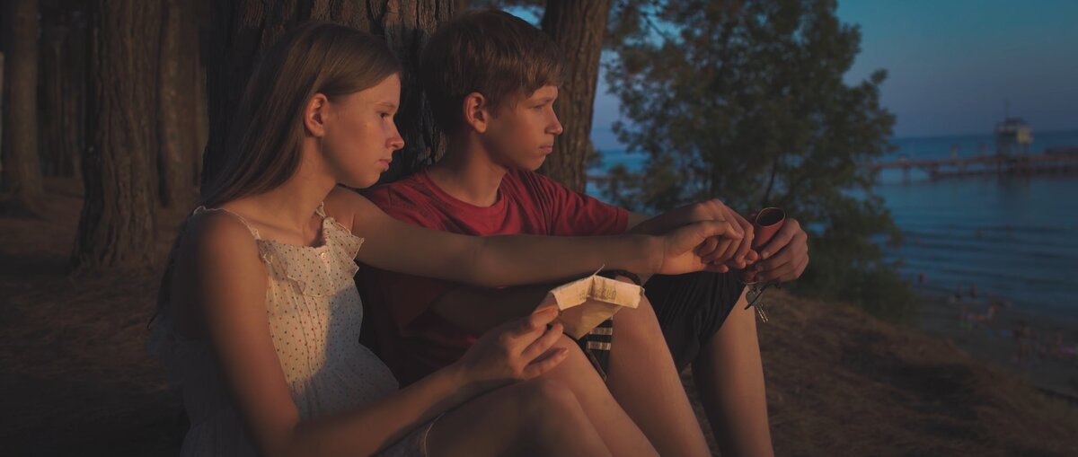 Кадр из фильма "Это не навсегда"