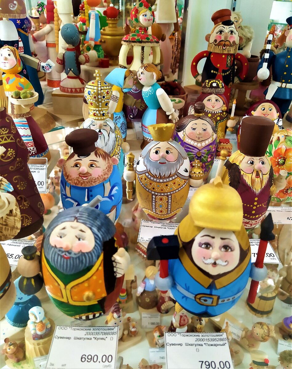 Игрушки из дерева