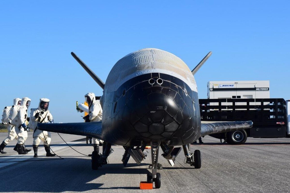 X-37B Orbital Test Vehicle 4 