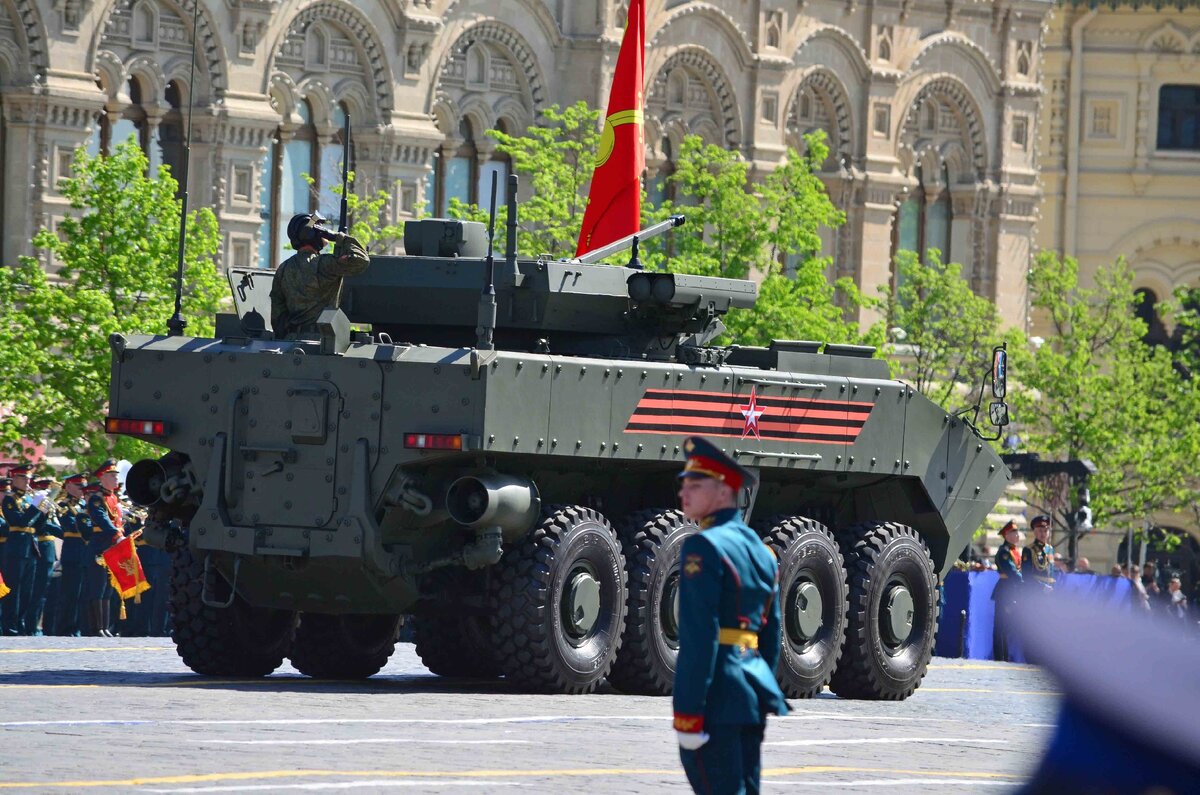 «Бумеранг» на Параде Победы 2018 года. Авторское фото.