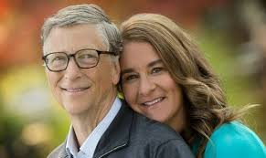 Личность Билла Гейтса и связанная с ним филантропия стали мишенью для новой волны подозрений и очередной вспышки ненависти.-2