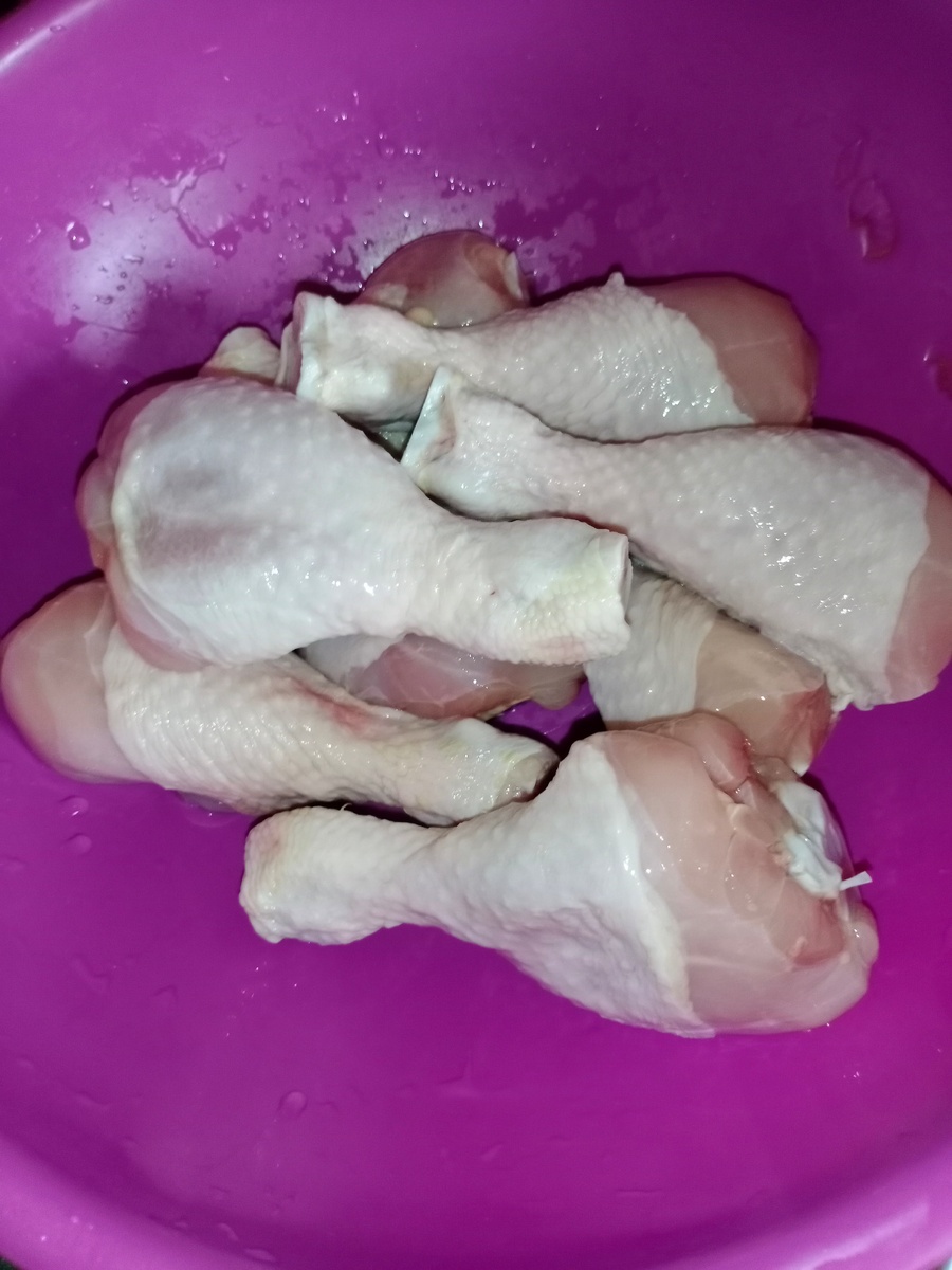 Подготавливаем курицу